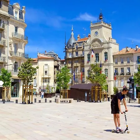 Apartamento Pillement 2-t2-balcon Avec Garage Privé Optionnel-centre Historique Et Plages à 21km ! Pézenas